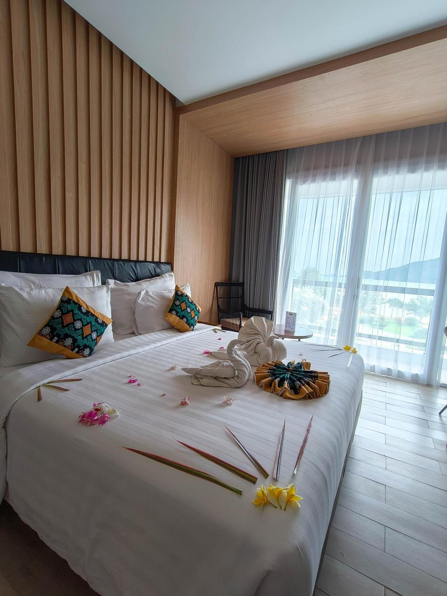 Raja Hotel Kuta Mandalika Resort & Convention Eksteriør bilde