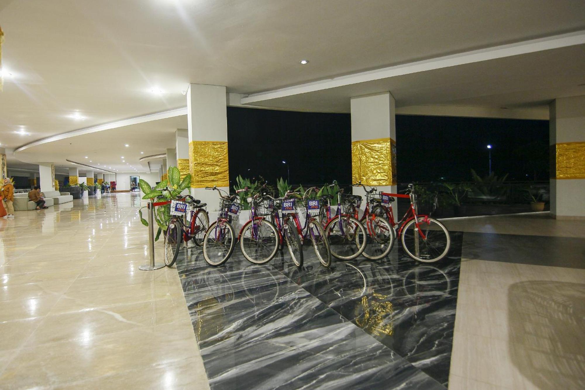 Raja Hotel Kuta Mandalika Resort & Convention Eksteriør bilde